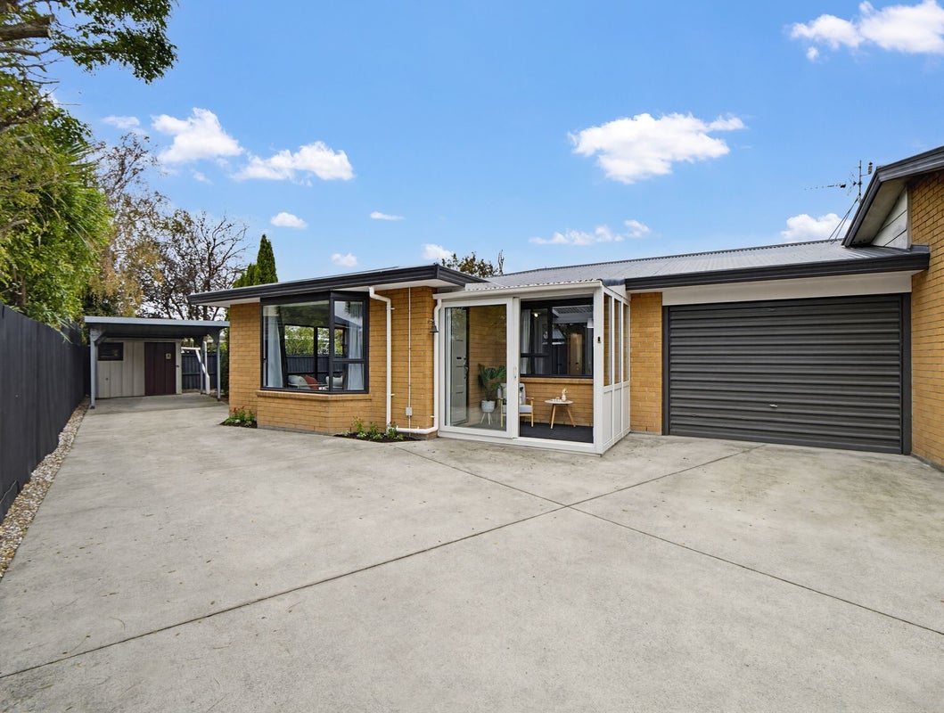 2/59B Mackworth Street, Woolston, Christchurch - Carousel 1