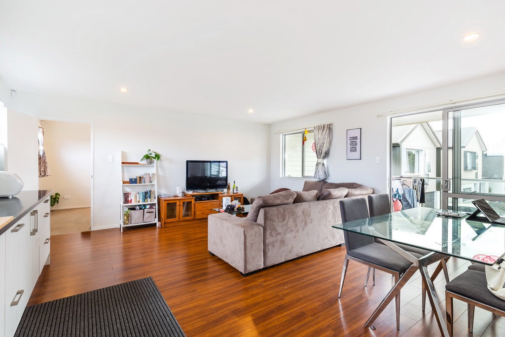 89 Taniwha Street, Wai o Taiki Bay, Auckland - Carousel 2