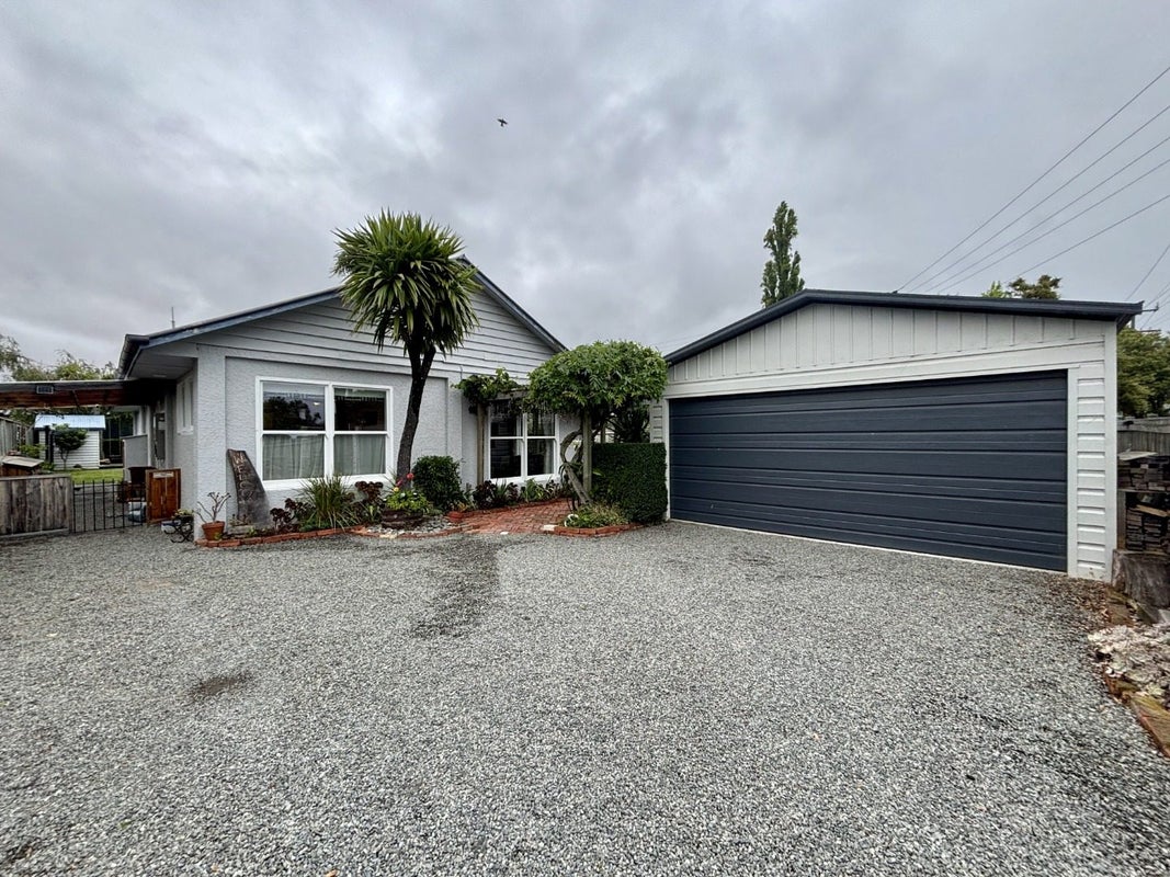 32 Muller Road, Blenheim - Carousel 1