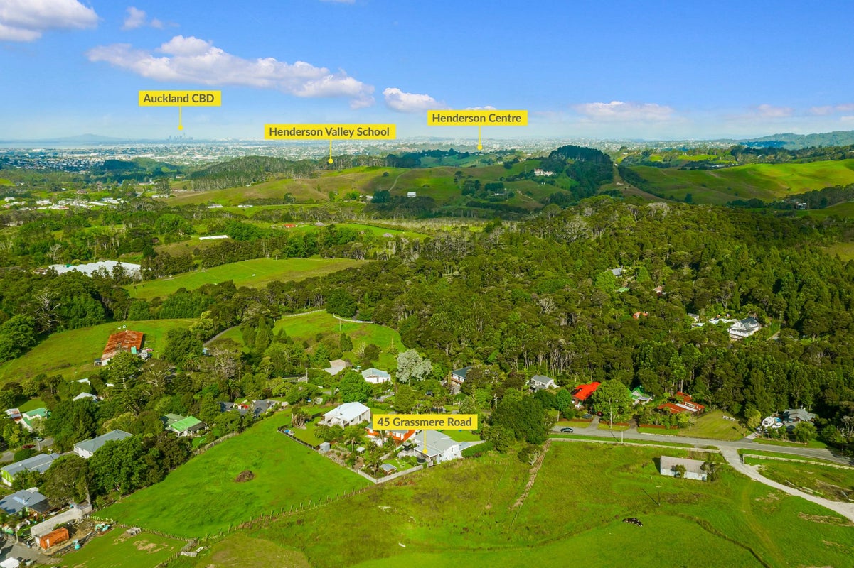 45 Grassmere Road, Henderson Valley, Auckland - Carousel 40