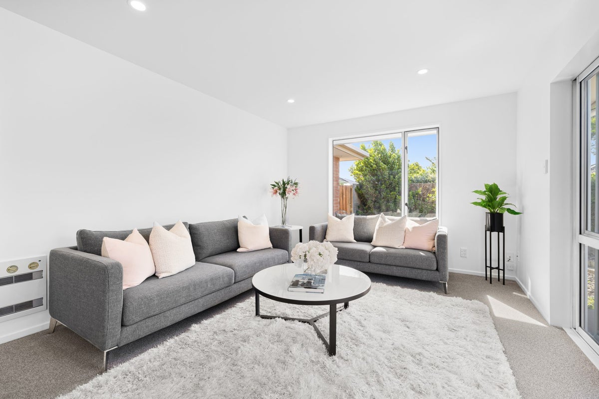 97 MacKenzie Avenue, Woolston, Christchurch - Carousel 2