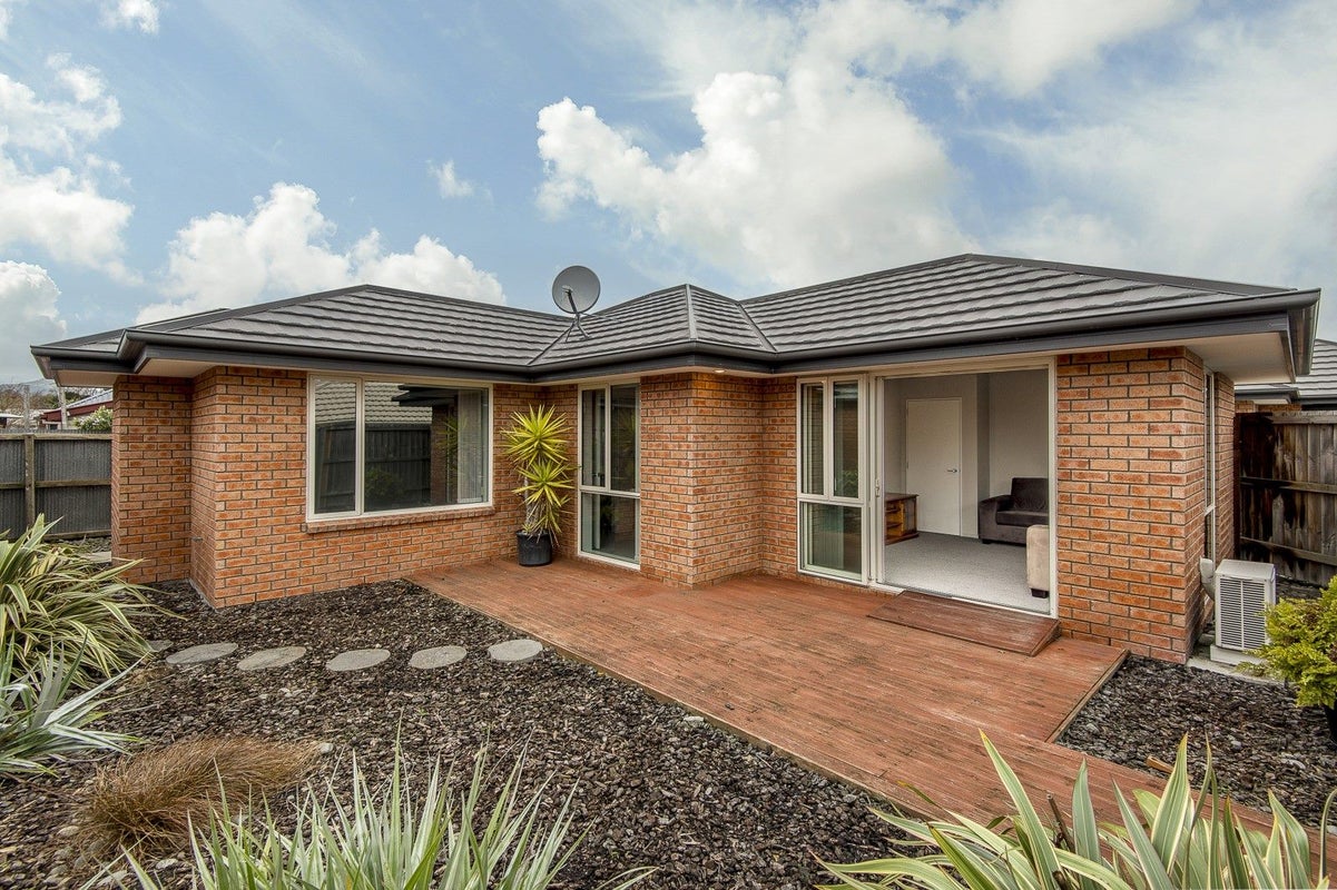 13C Nottingham Avenue, Halswell, Christchurch - Carousel 1
