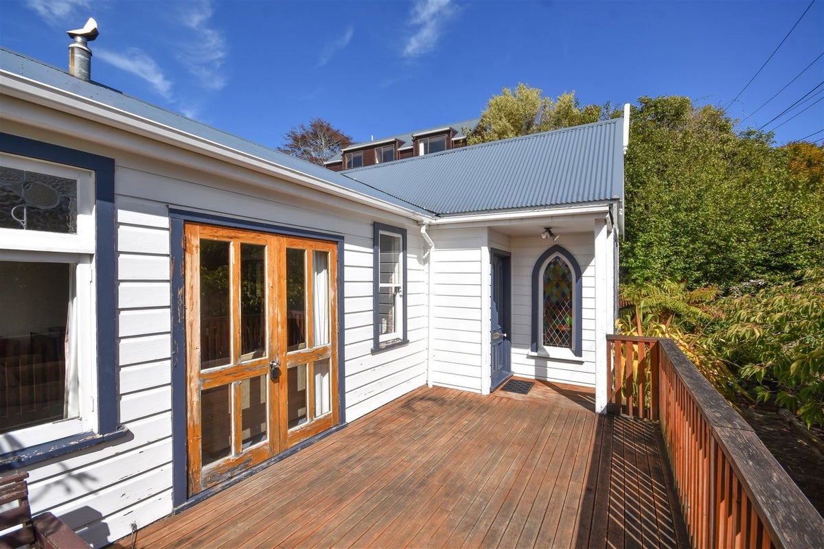 16 Waikana Street, Broad Bay, Dunedin - Carousel 2