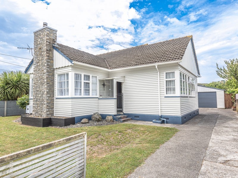 18 Broughton Street, Whanganui East, Whanganui - Carousel 1