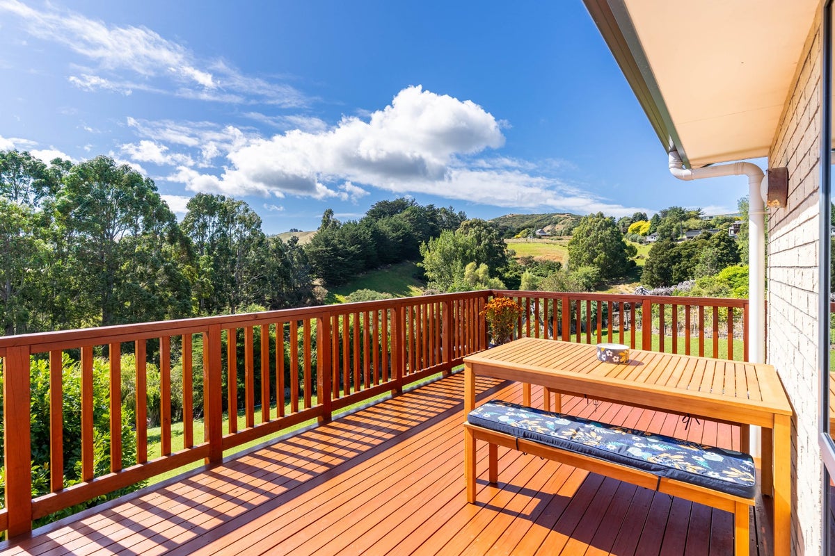 39 Seaton Road, Portobello, Dunedin - Carousel 2