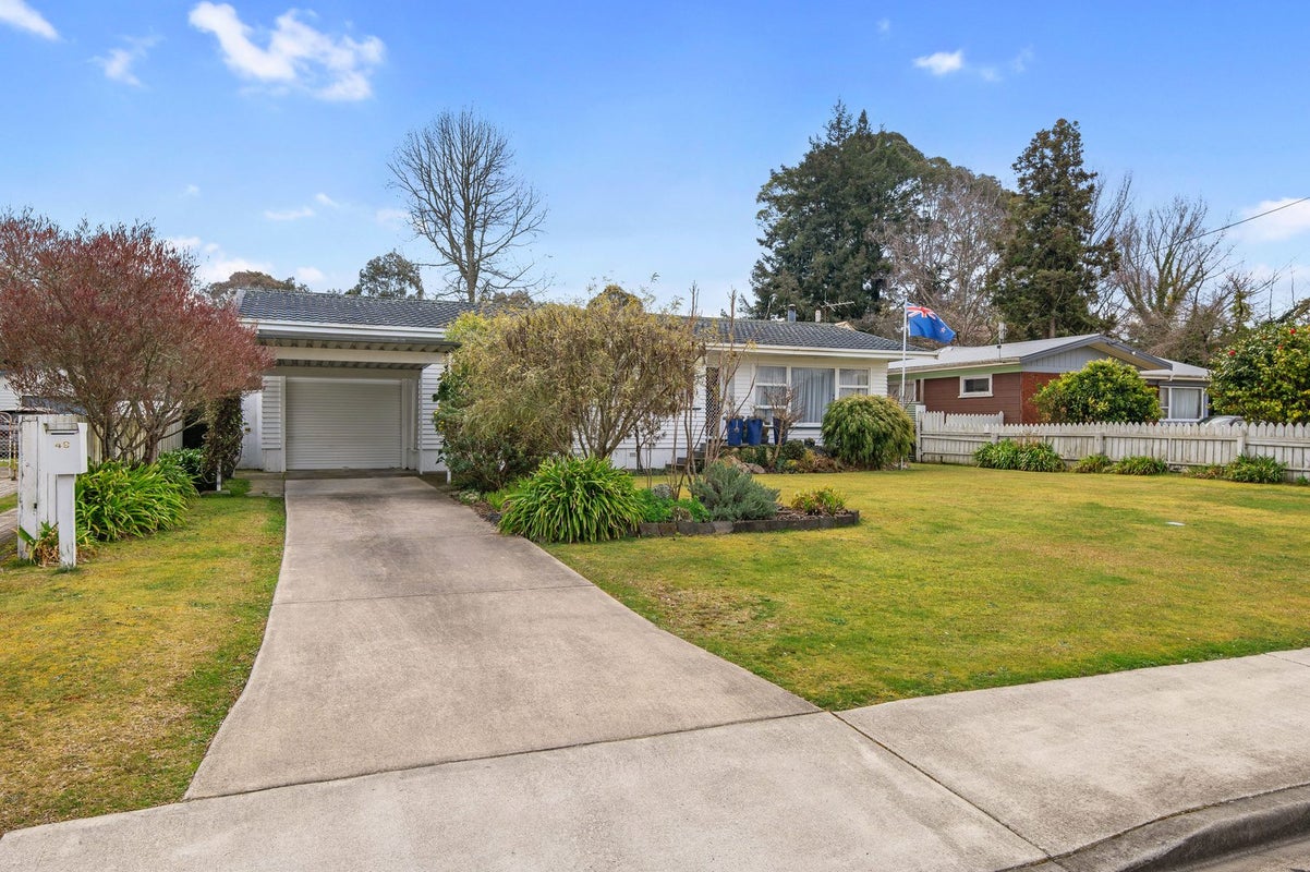 49 Martin Street, Utuhina, Rotorua - Carousel 1
