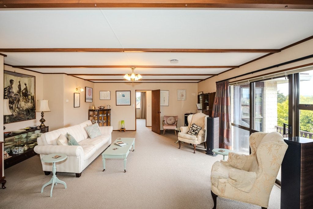 23 Leven Street, South Hill, Oamaru - Carousel 2