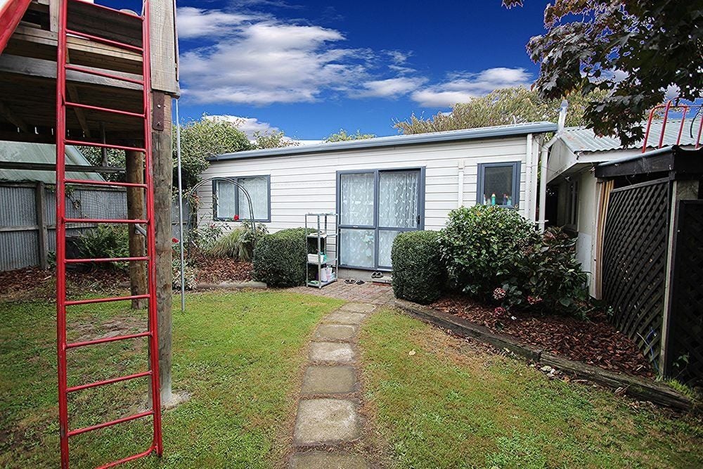 9 Mappleton Avenue, Burnside, Christchurch - Carousel 2
