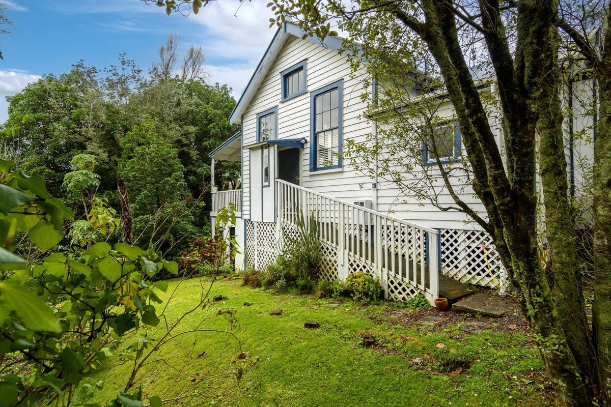 35 Maungawhare Place, Otumoetai, Tauranga - Carousel 2