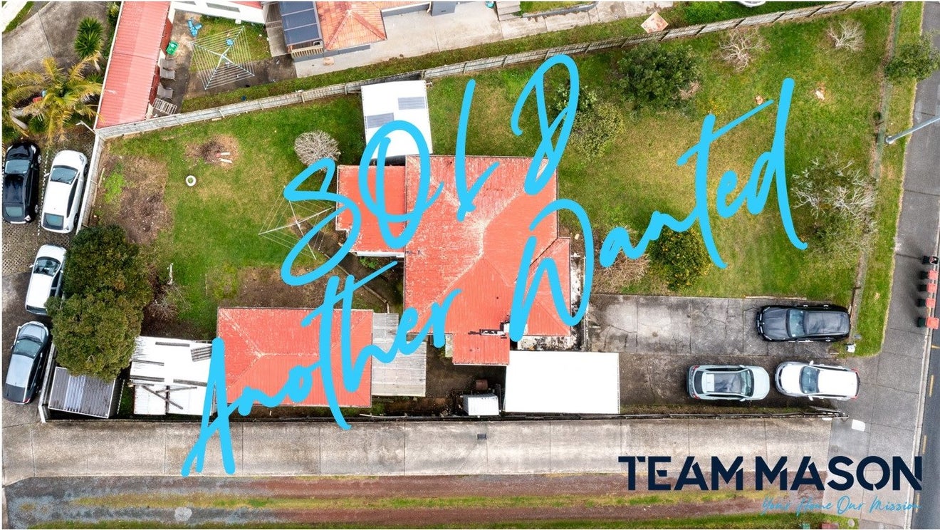 17 Maioro Street, New Windsor, Auckland - Carousel 1