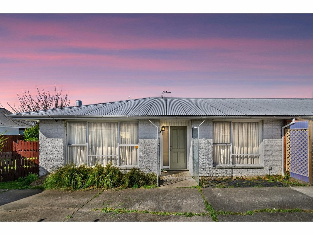 2/59 Winters Road, Redwood, Christchurch - Carousel 2