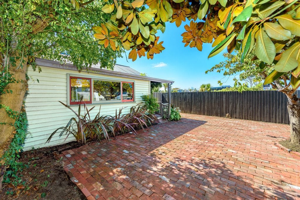 437 Ferry Road, Woolston, Christchurch - Carousel 27