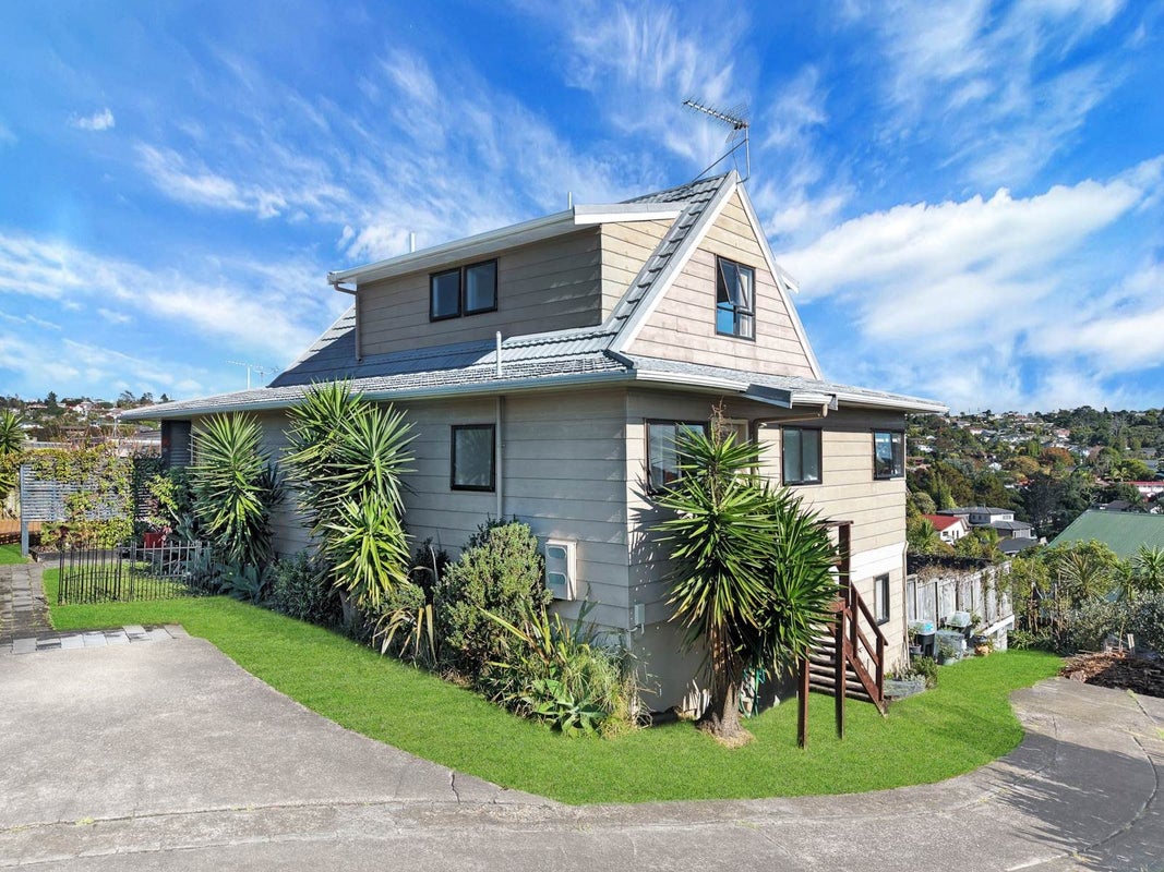30 Oaktree Avenue, Browns Bay, Auckland - Carousel 2