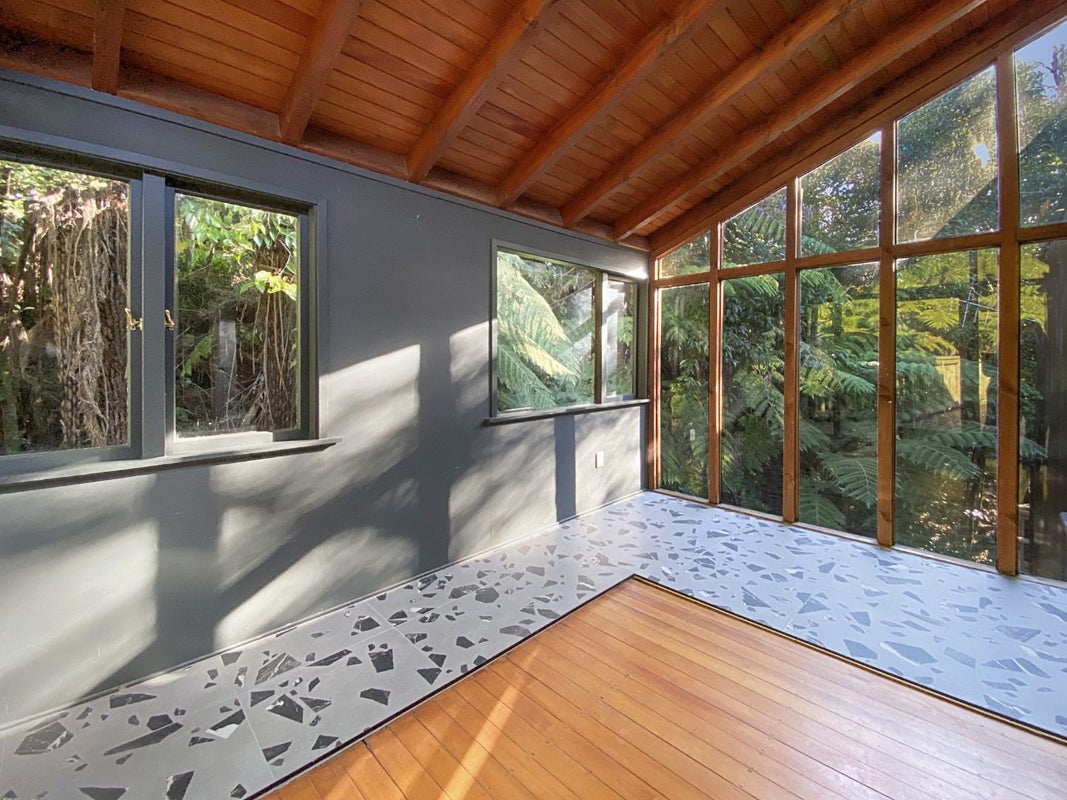 221 Titirangi Road, Titirangi, Auckland - Carousel 2