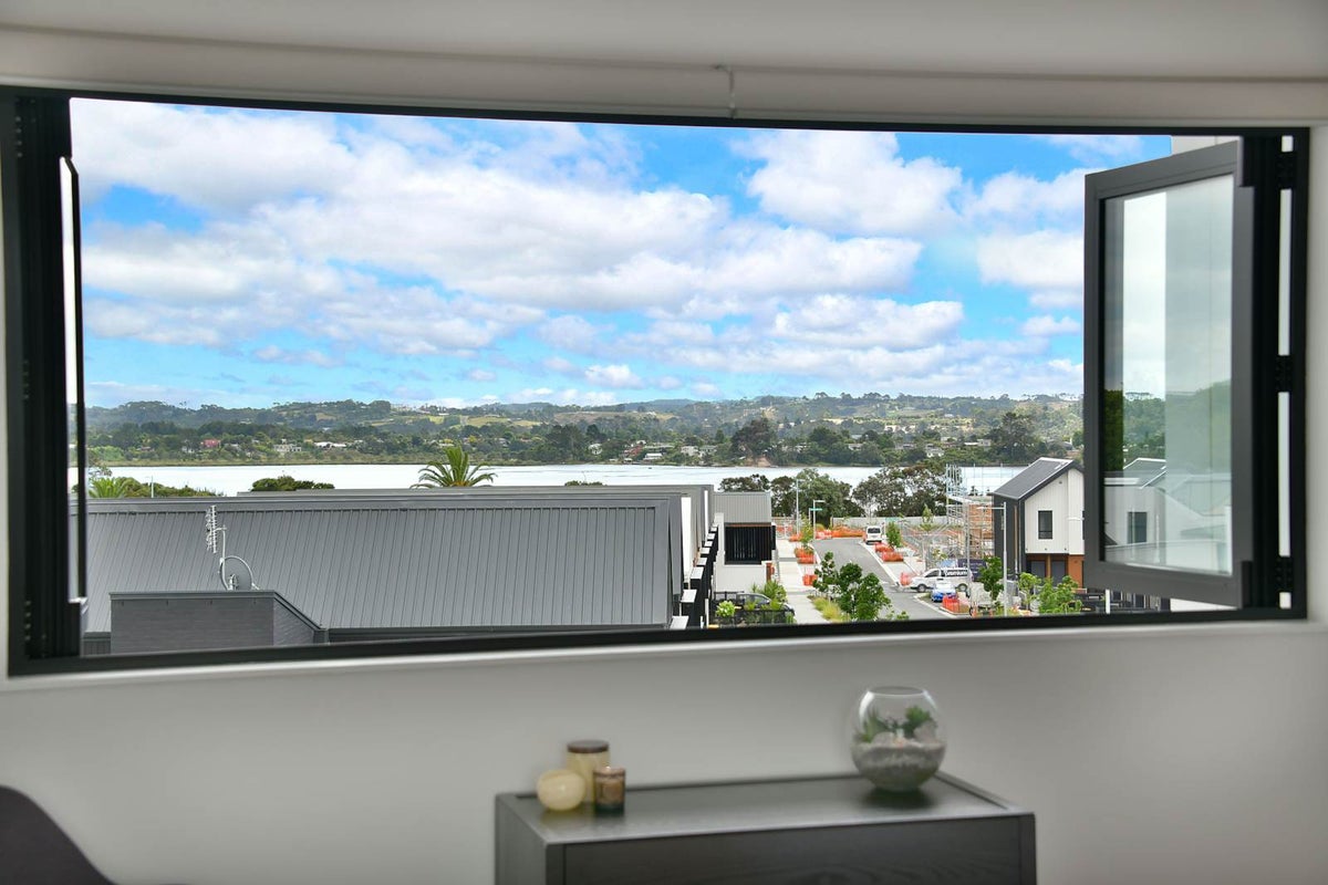 236 Hobsonville Point Road, Hobsonville, Auckland - Carousel 2