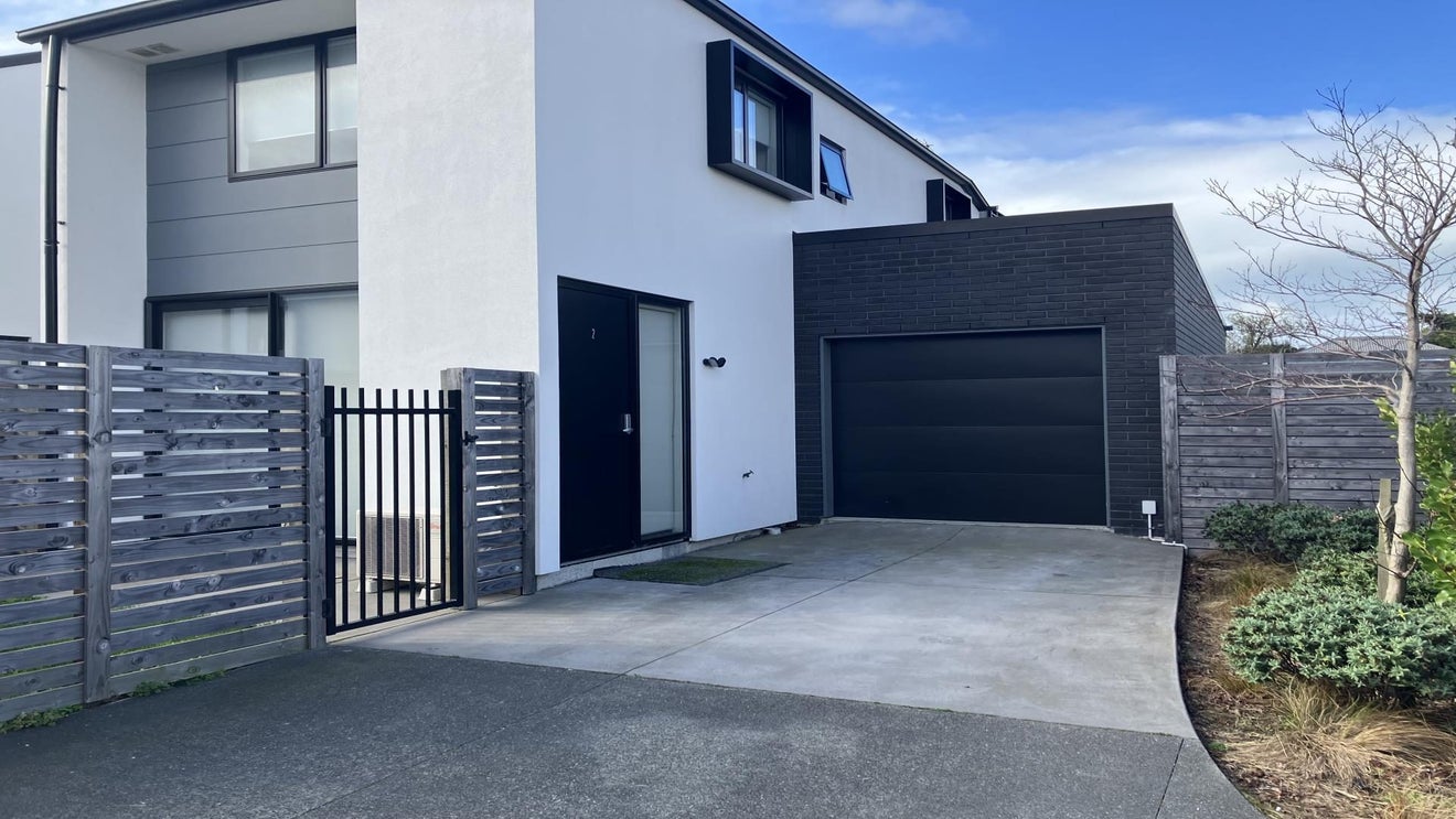 2 Verlamio Lane, Edgeware, Christchurch - Carousel 1