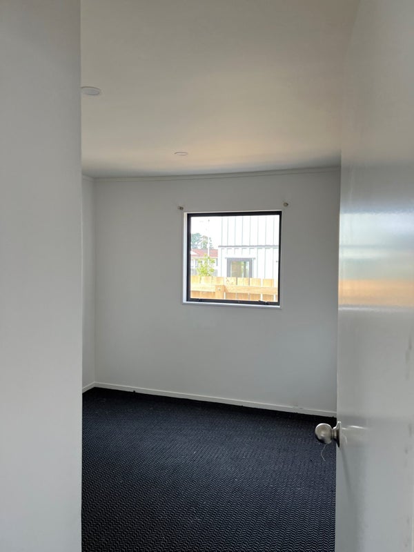 5 Massine Place, Randwick Park, Auckland - Carousel 11