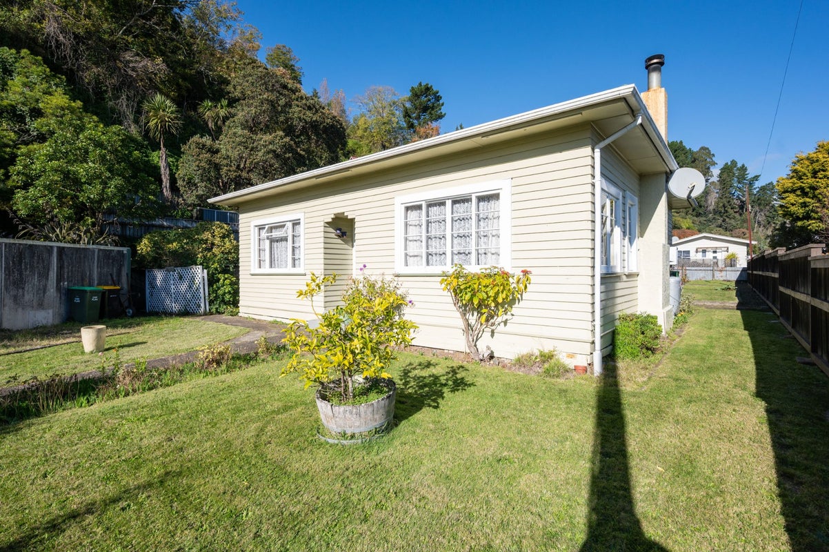 98 Cambria Street, The Wood, Nelson - Carousel 29