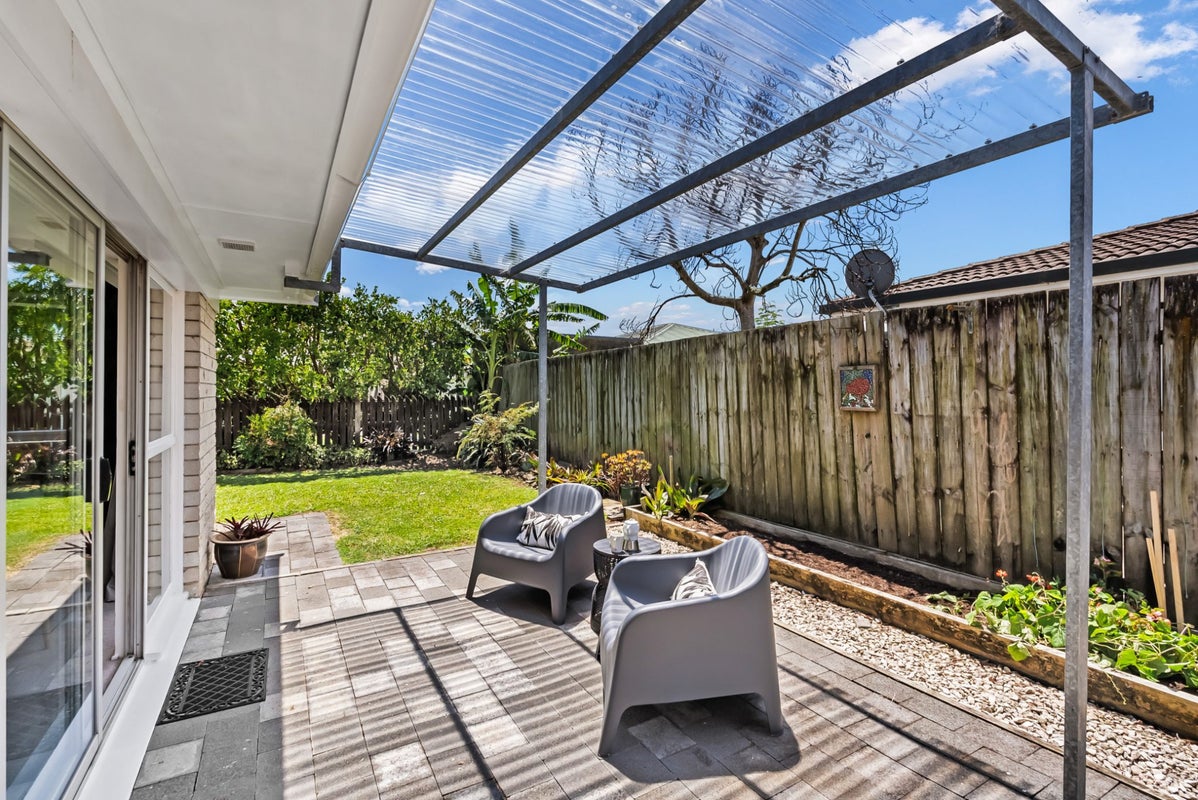 1/15 ZEALANDIA ST, Kensington, WHANGAREI - Carousel 2