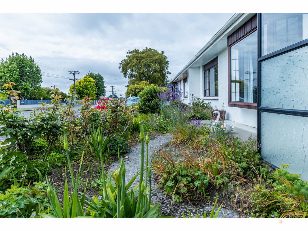 2/124 Gleniti Road, Gleniti, Timaru - Carousel 2