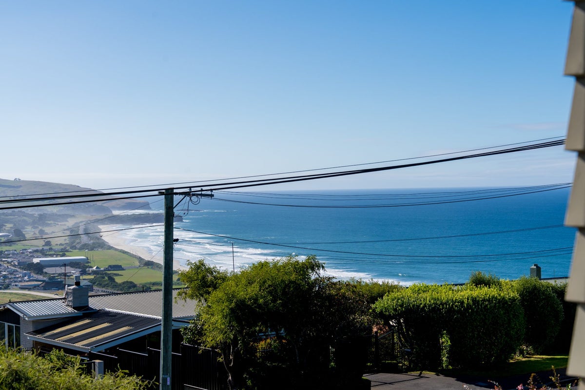 61B Earls Road, Saint Clair, Dunedin - Carousel 1