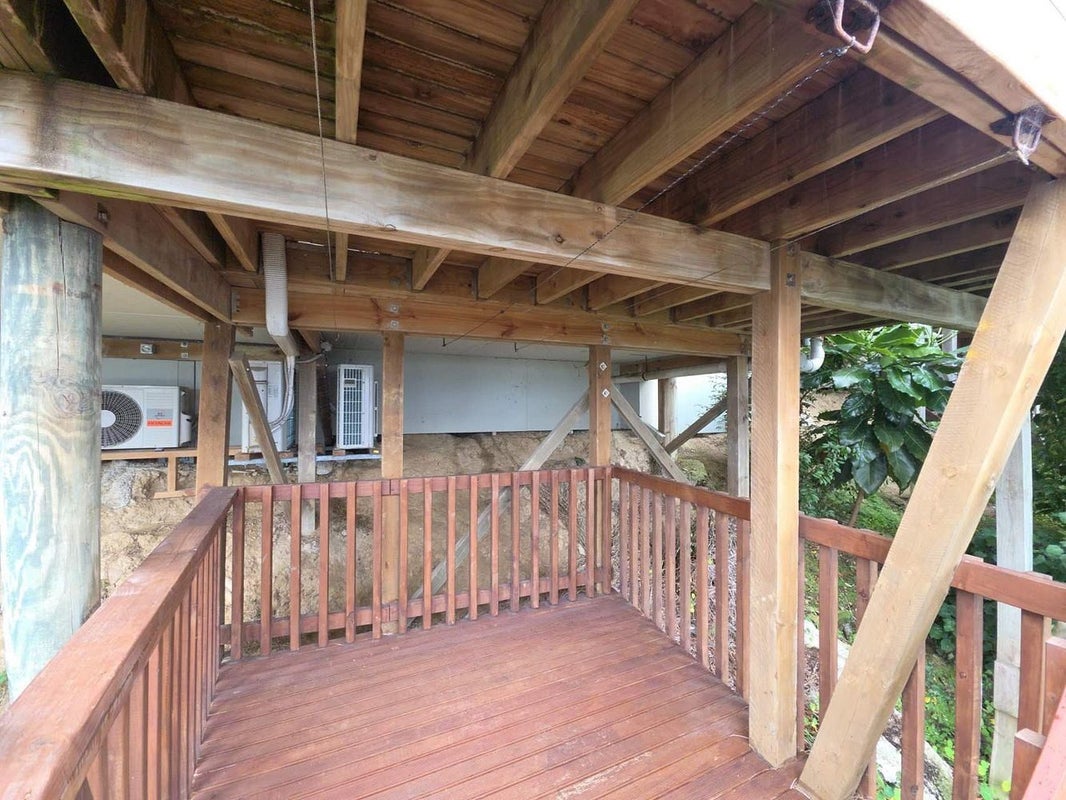 20 Cameron Street, Kaiwharawhara, Wellington - Carousel 18
