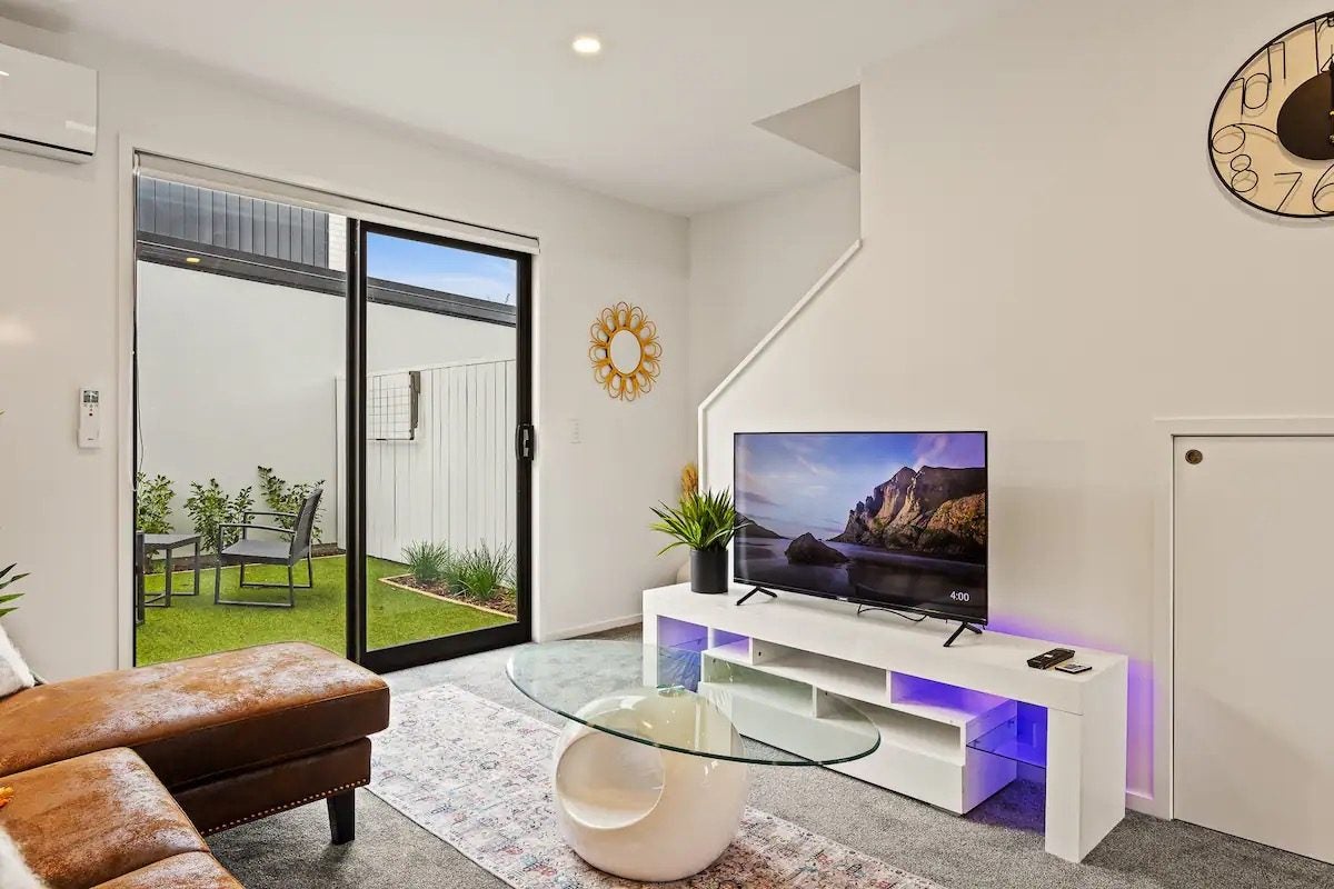 21/200 Carrington Road, Mount Albert, Auckland - Carousel 2