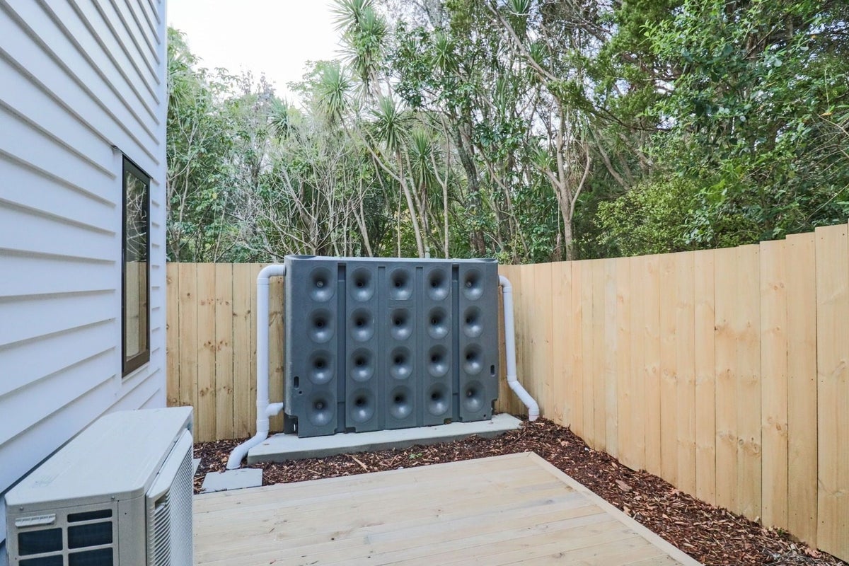 25E Lynbrooke Avenue, Blockhouse Bay, Auckland - Carousel 13