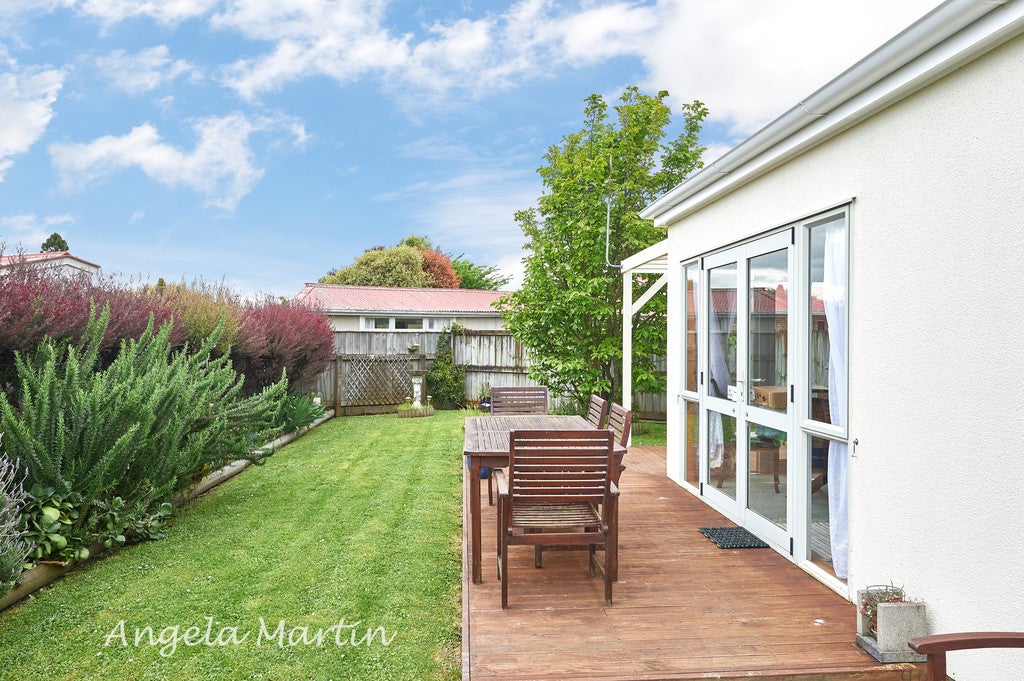 12A Hurley Place, Awapuni, Palmerston North - Carousel 2