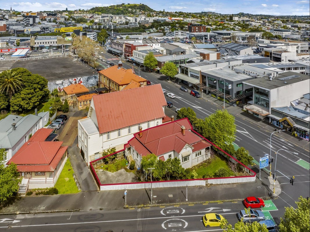 3 Ponsonby Road, Grey Lynn, Auckland - Carousel 1
