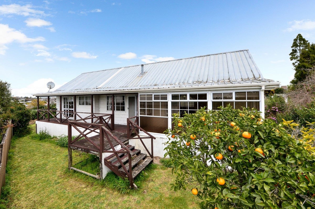 151 Grandview Road, Nawton, Hamilton - Carousel 2