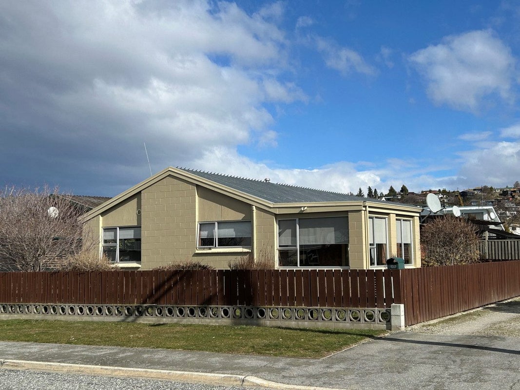 30A Bringans Street, Alexandra, Central Otago, Otago - Carousel 1