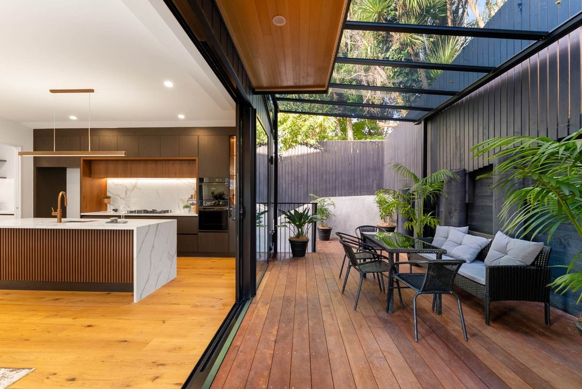 19B Corinth Street, Remuera, Auckland - Carousel 2