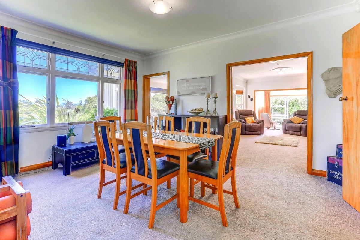 31 Mount View Road, Bastia Hill, Whanganui - Carousel 2