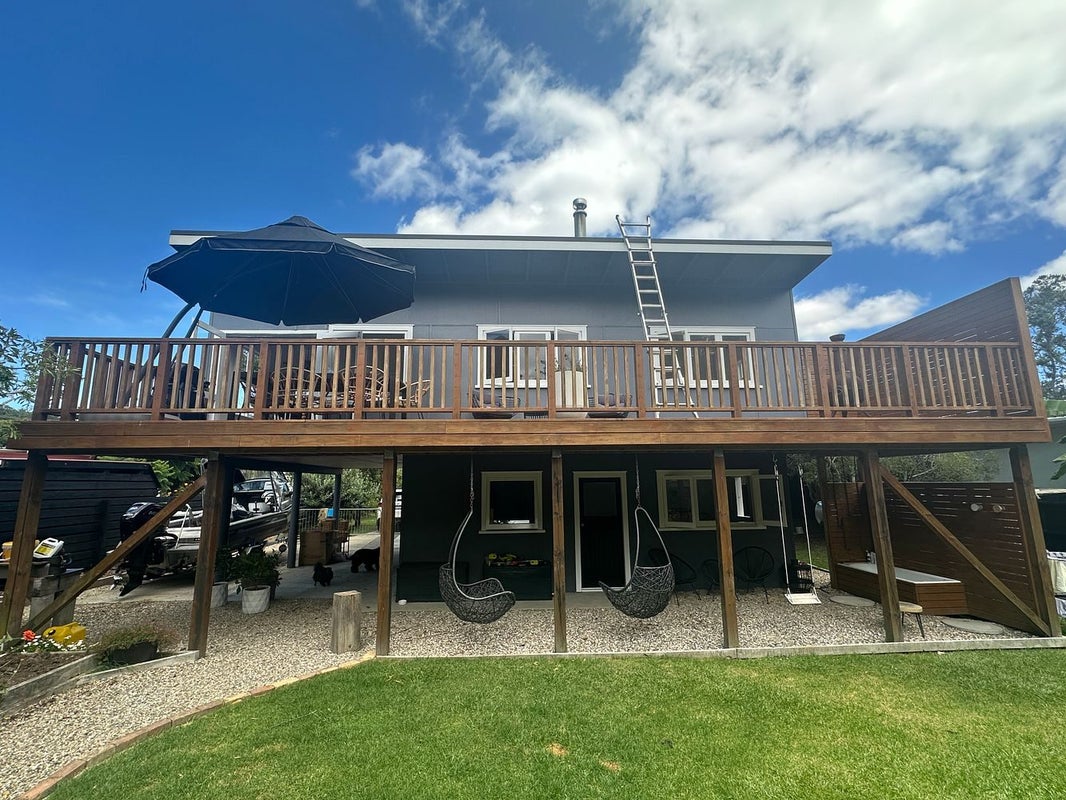 17B Otanerua Road, Hatfields Beach, Orewa - Carousel 1