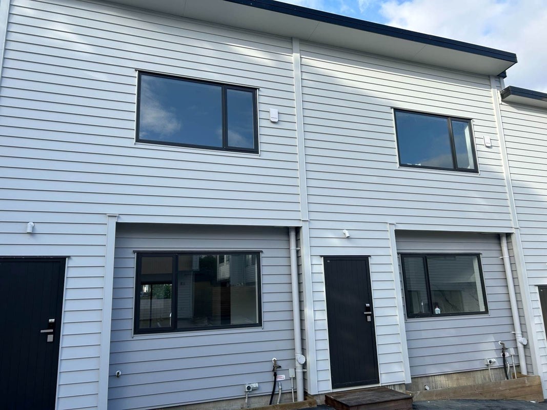6/26 Parry Road, Mount Wellington, Auckland - Carousel 1