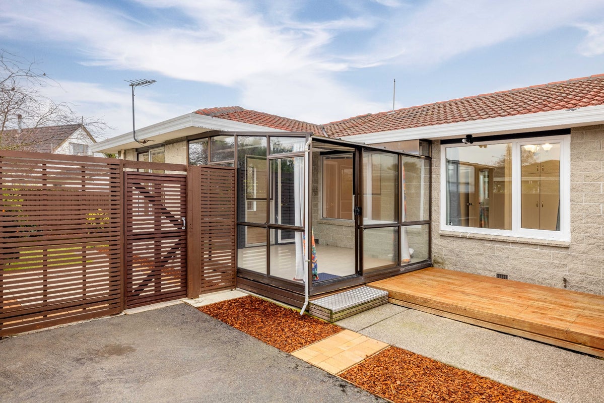 2/38 Meon Street, Aranui, Christchurch - Carousel 18