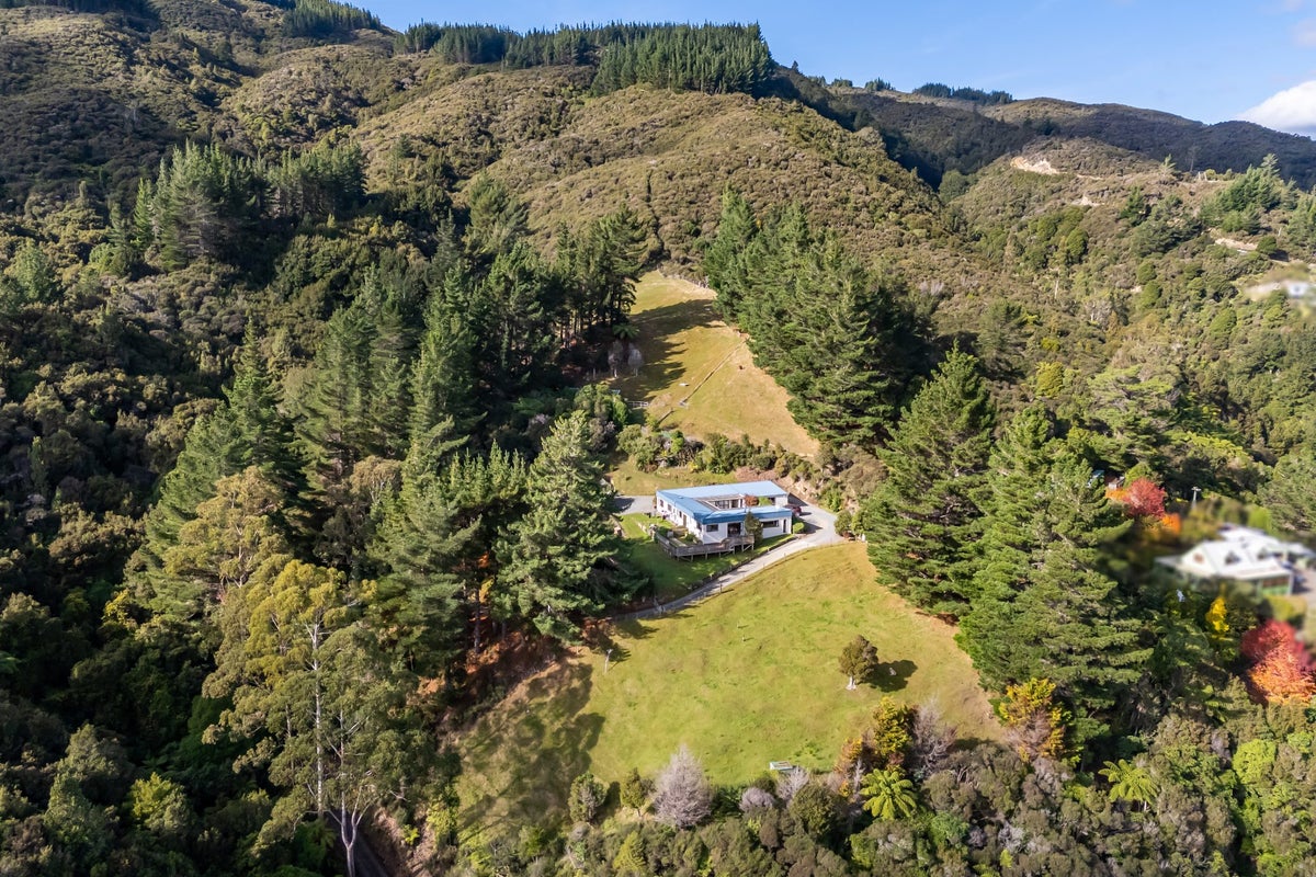 1368 Akatarawa Road, Akatarawa Valley, Upper Hutt - Carousel 1
