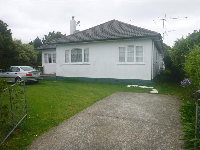 5 Paton Avenue, Papatoetoe, Auckland - Carousel 1