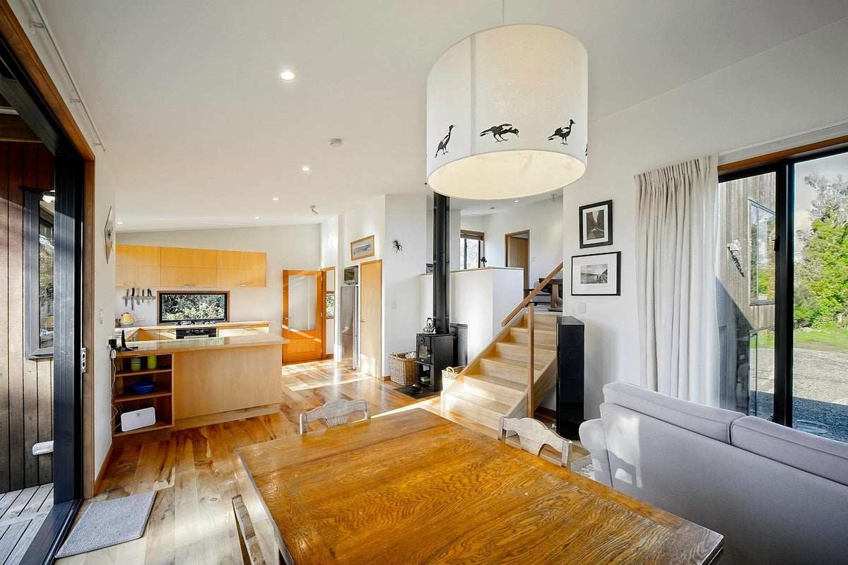 54 Rutherglen Road, Rutherglen, Greymouth - Carousel 2