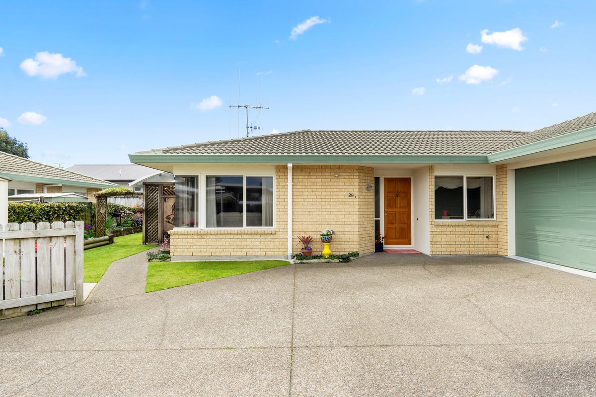 28B Hillstone Avenue, Gate Pa, Tauranga - Carousel 1