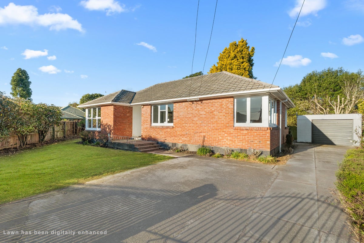 5 Sealy Place, Bryndwr, Christchurch - Carousel 1