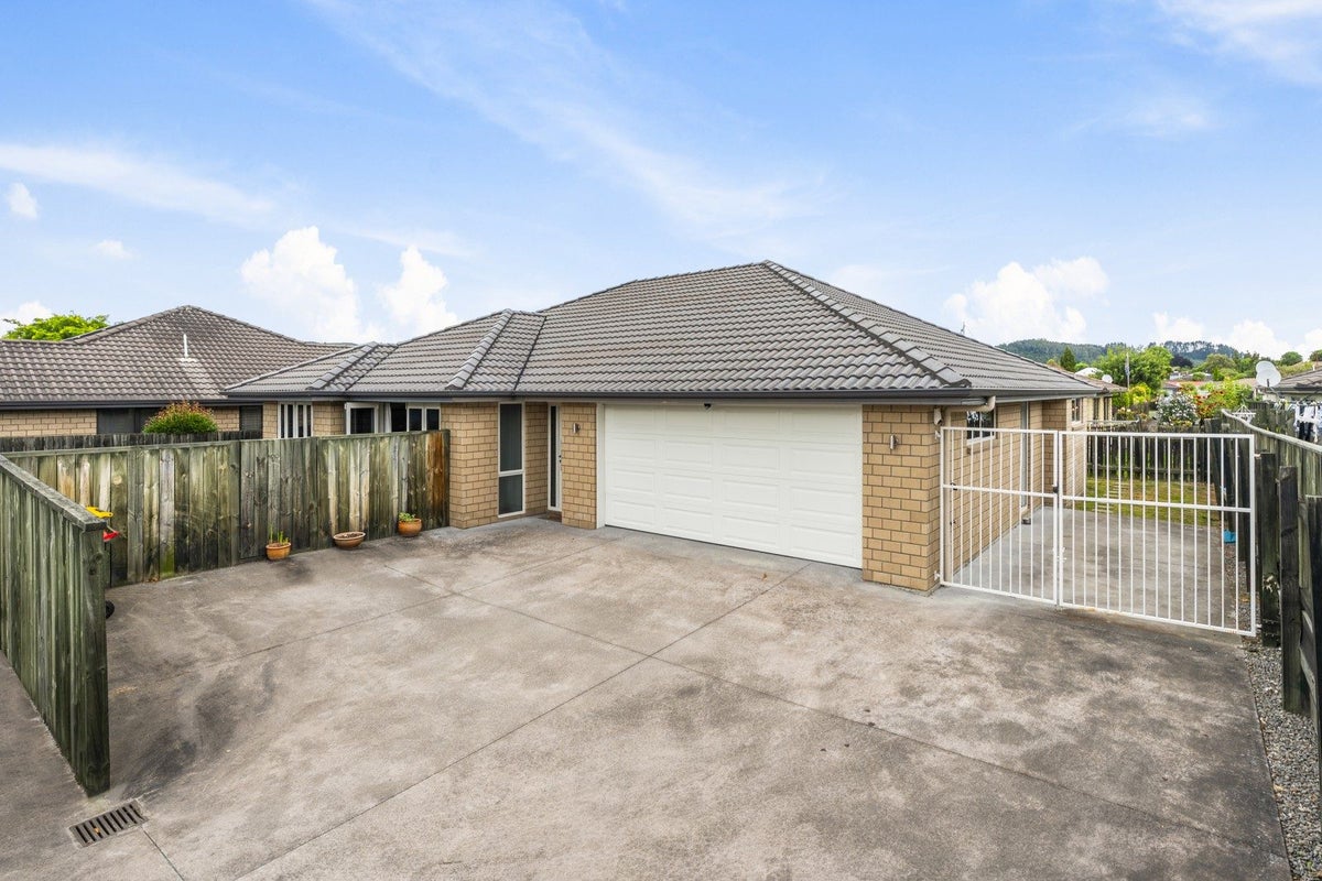 36A Robertson Street, Glenholme, Rotorua - Carousel 1