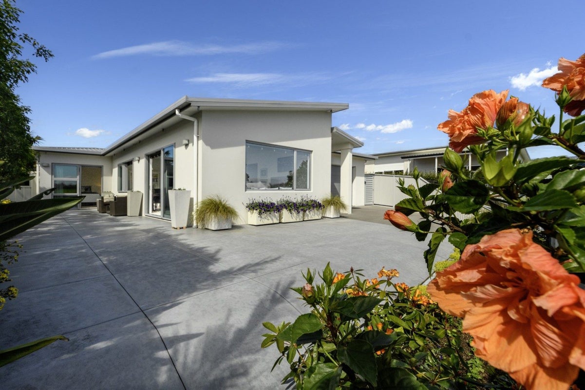 34 Harbelle Close, Bethlehem, Tauranga - Carousel 2