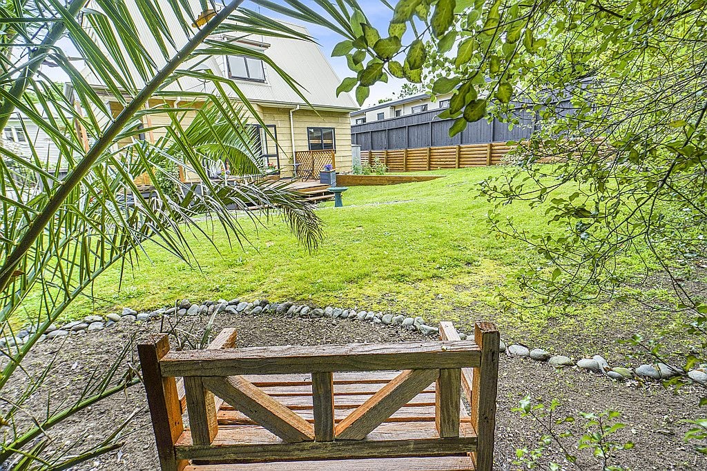 7A Firth Street, Hamilton East, Hamilton - Carousel 1