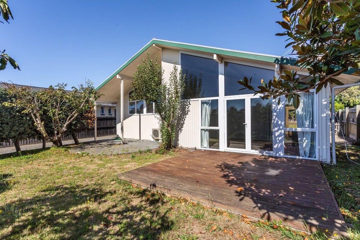 17 Eros Place, North New Brighton, Christchurch - Carousel 1
