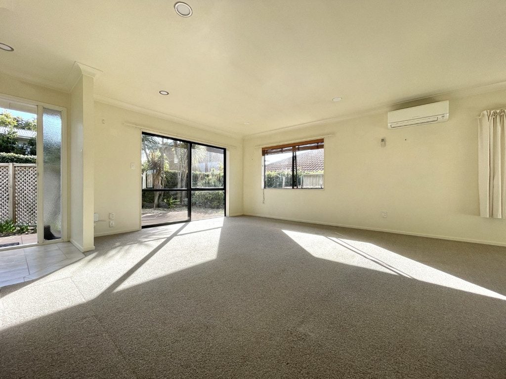37A Moana Avenue, Onehunga, Auckland - Carousel 2