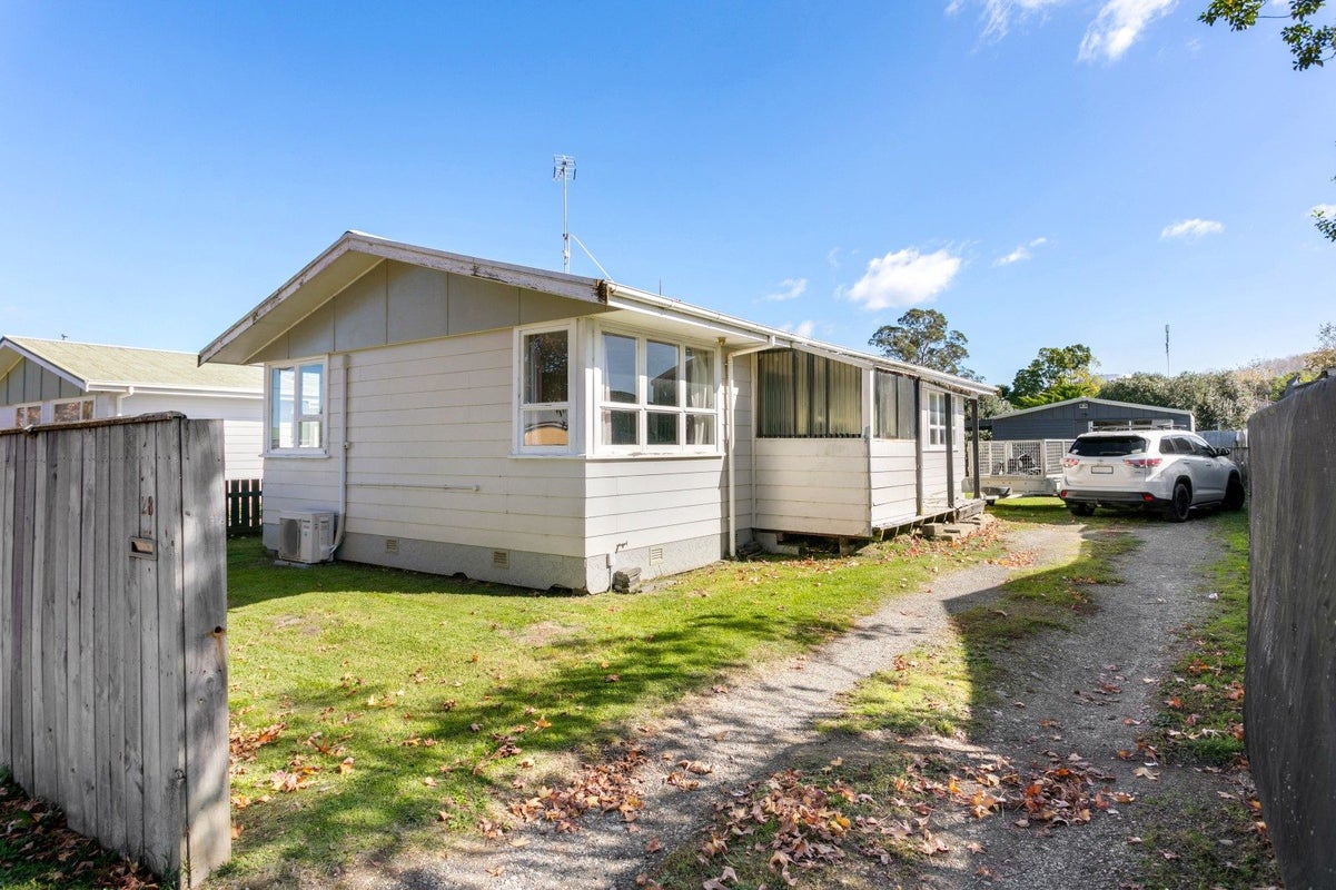 28 Mary Street, Mangapapa, Gisborne - Carousel 1