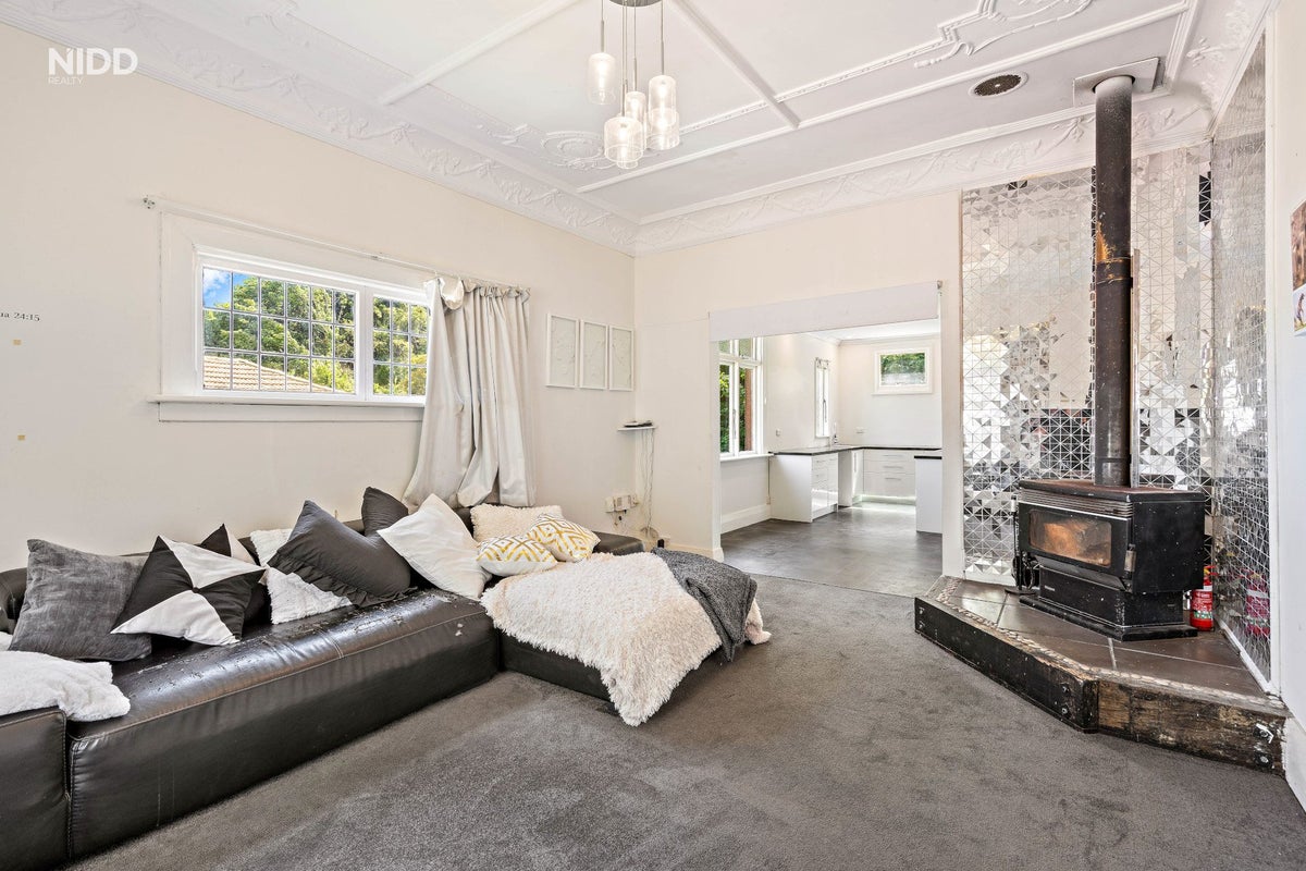 87 Somerville Street, Andersons Bay, Dunedin - Carousel 2