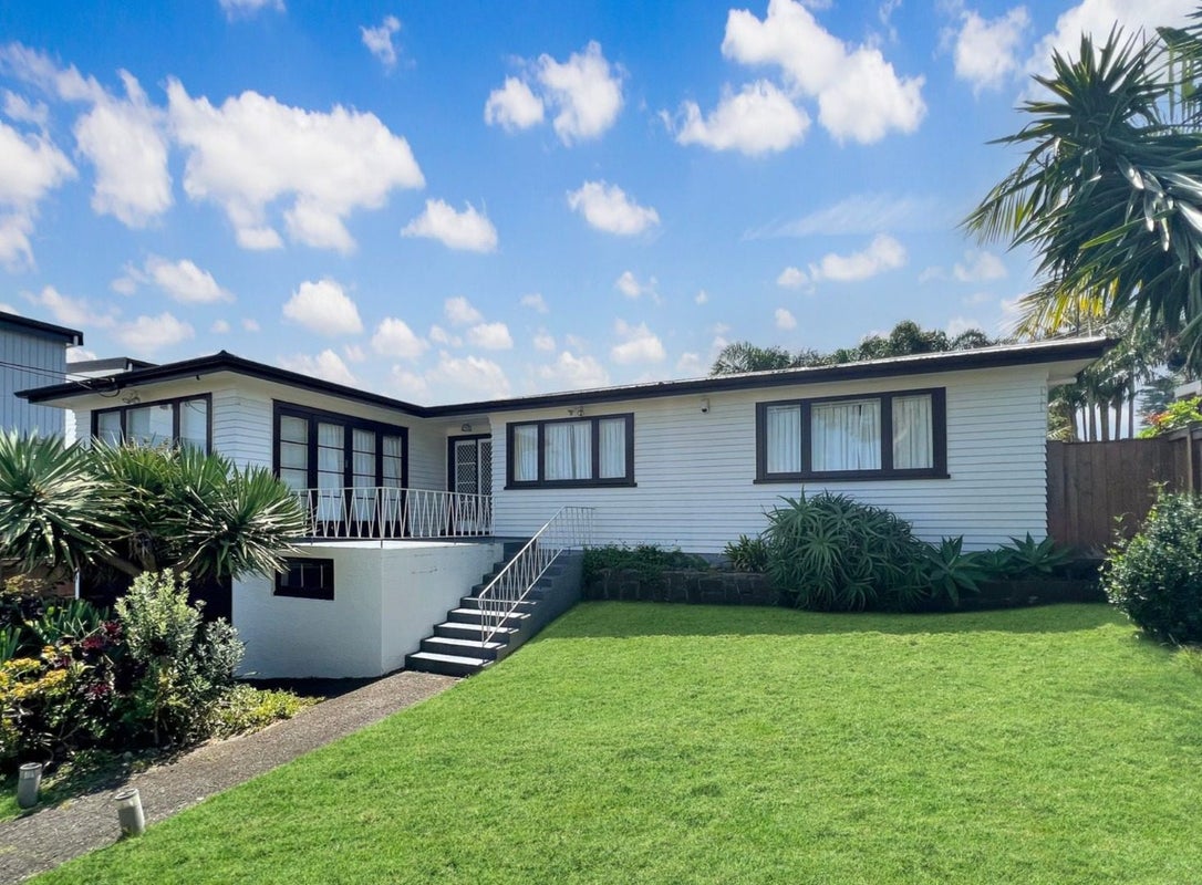 1 Haughey Avenue, Three Kings, Auckland - Carousel 2